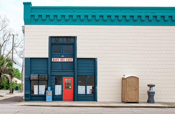 Best Luxury portable toilet rental  in Elsberry, MO